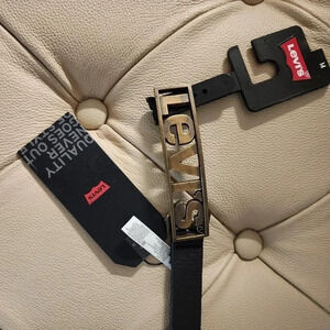 Levi's Geniune Leather Belt Black Antique Brass Logo  size L